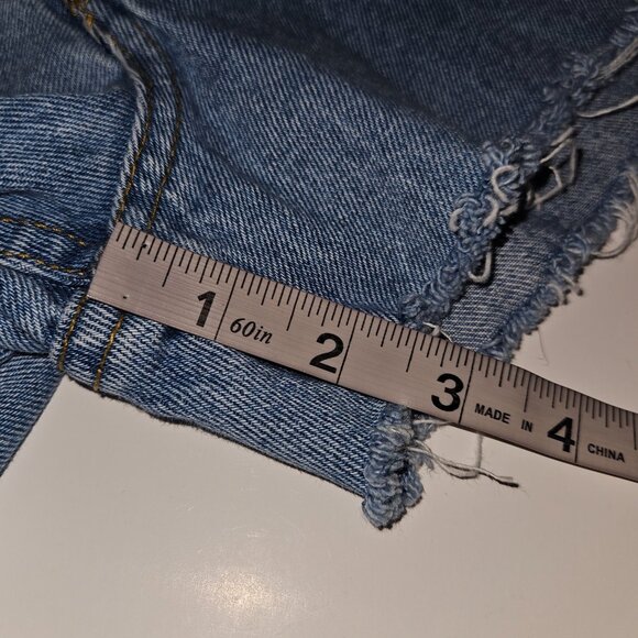 VTG B.E. Blues Cutoff Denim Shorts Booty Jean Approx 30" Waist High Rise y2k - Picture 6 of 8